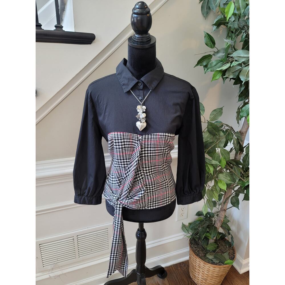 Avenue Career Blouse Women's Size L Black Plaid Tie Front Button Up Top